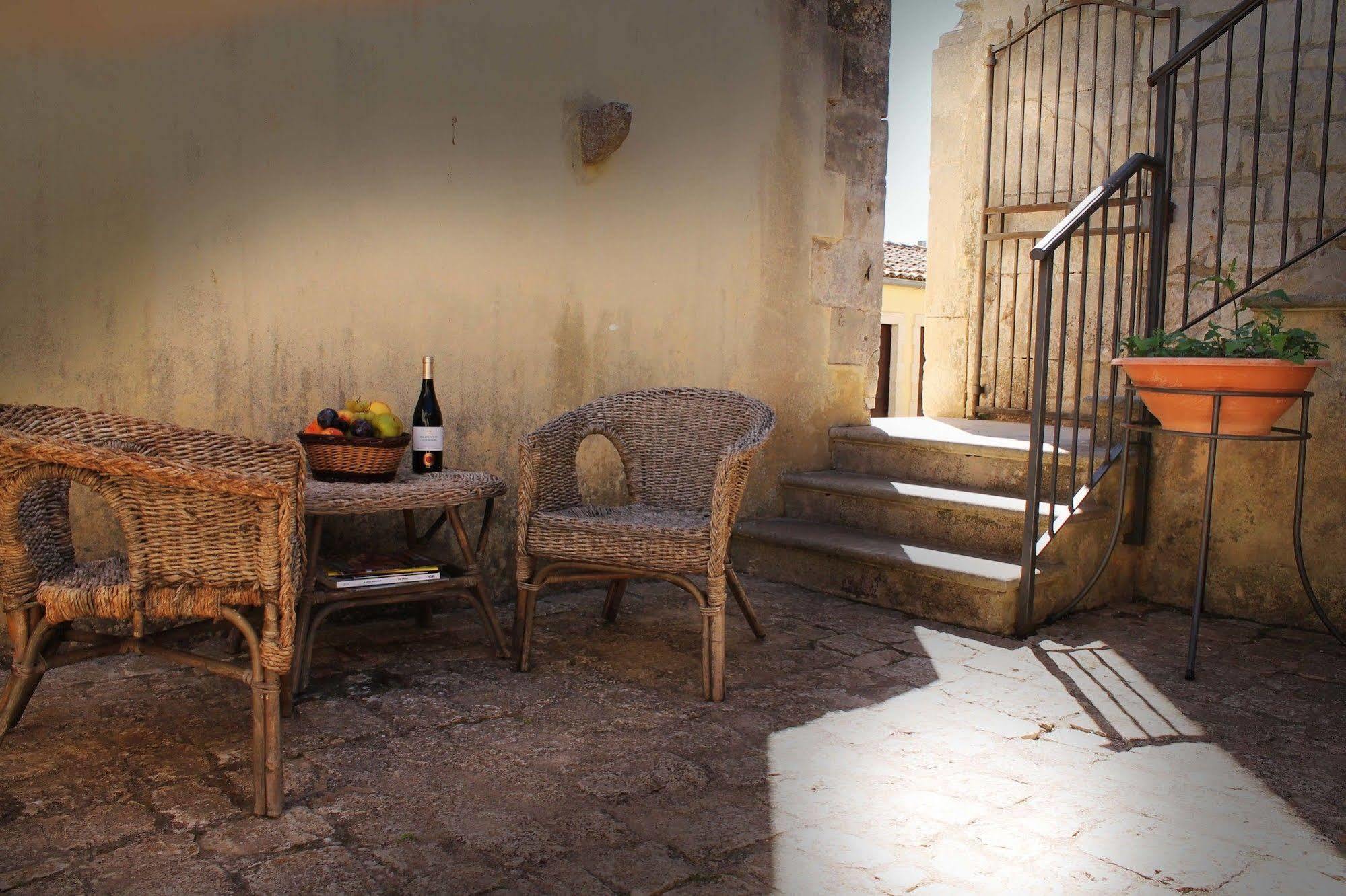 Villa Teresa Модика Екстериор снимка