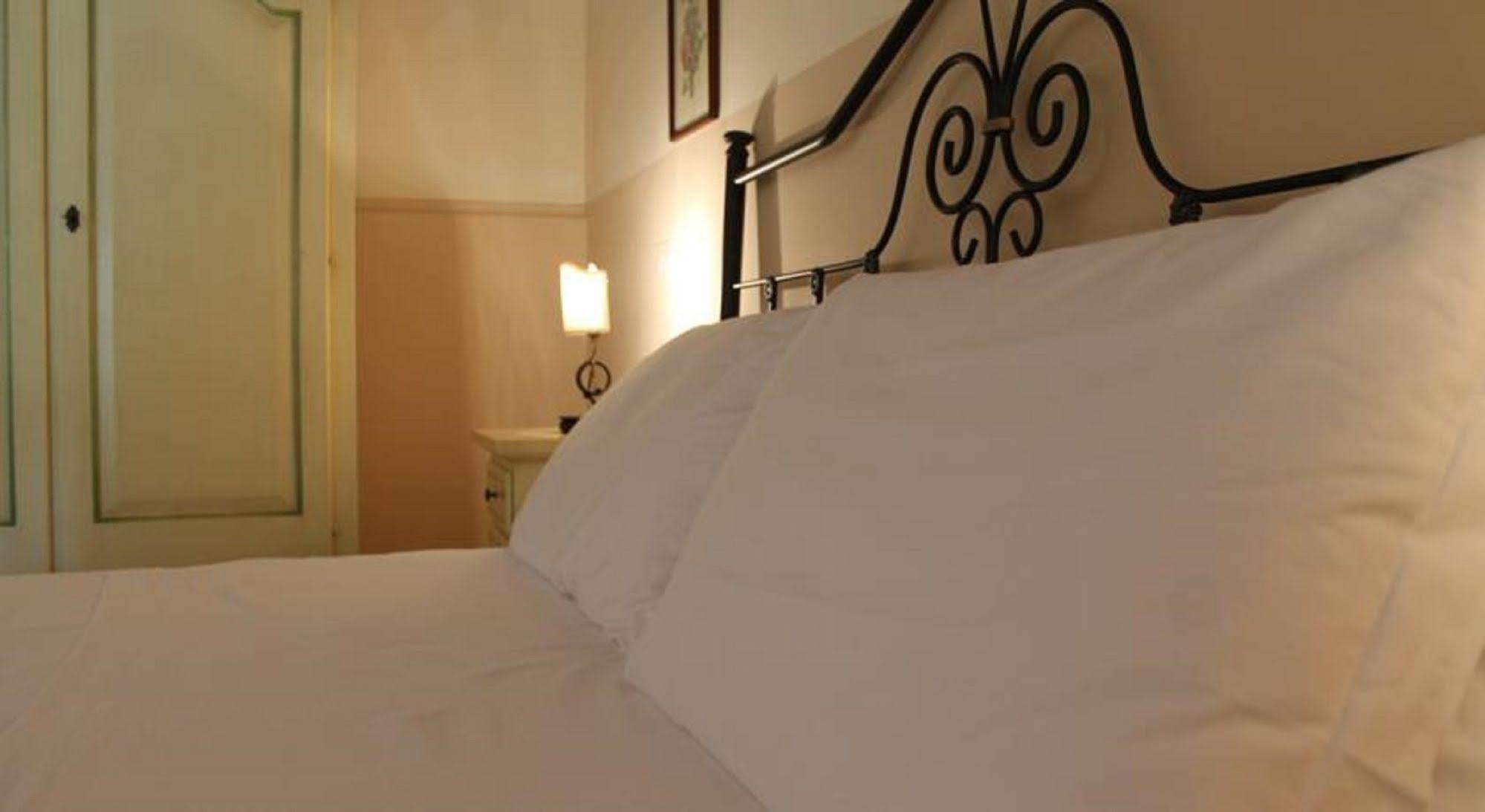 Villa Teresa Модика Екстериор снимка