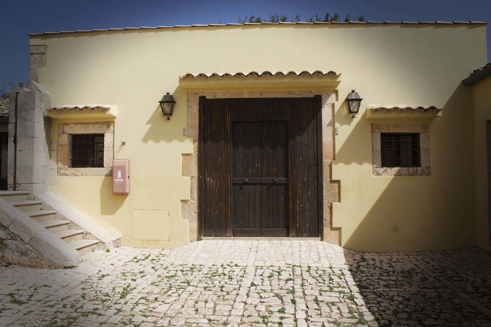 Villa Teresa Модика Екстериор снимка