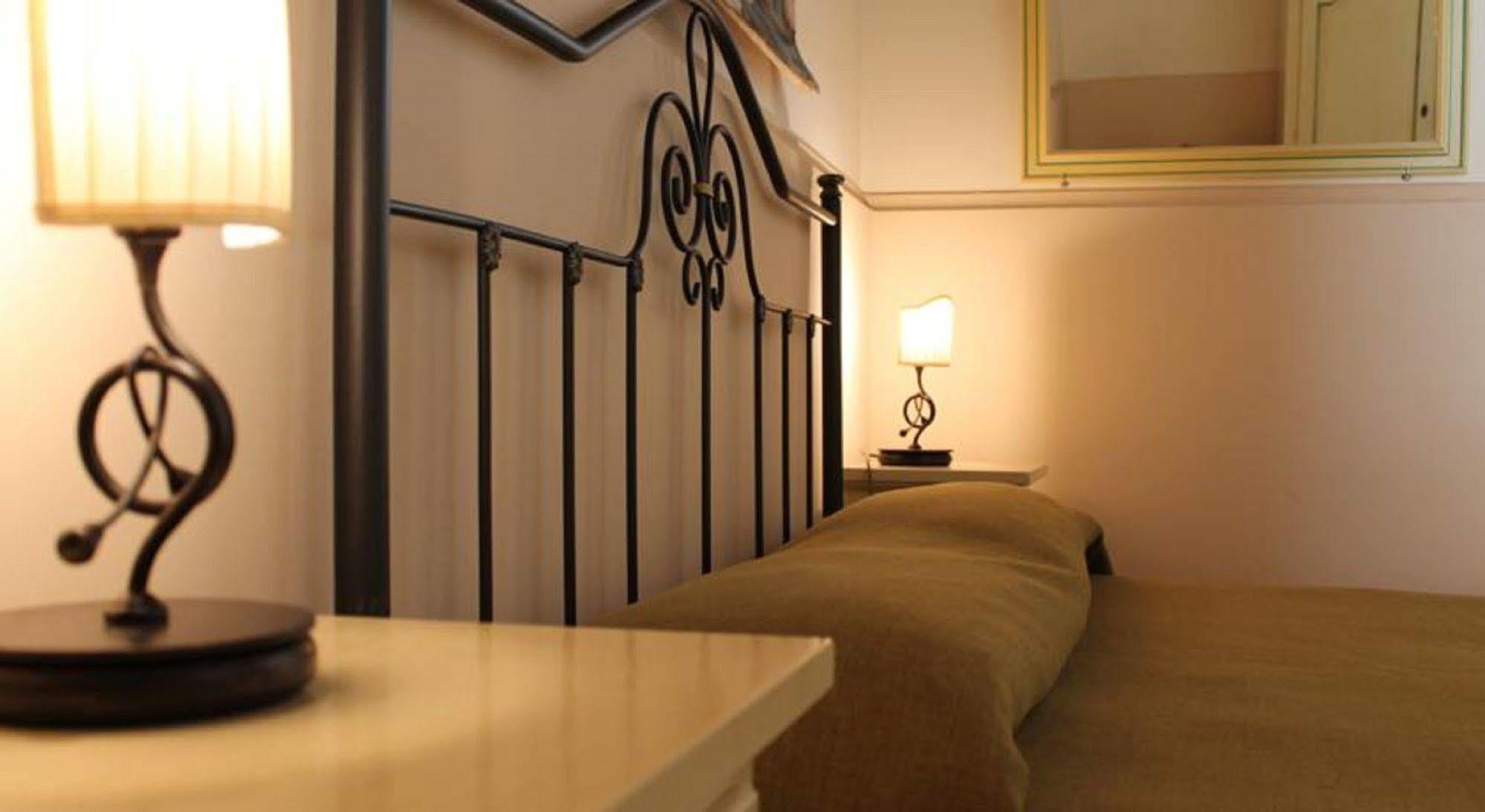 Villa Teresa Модика Екстериор снимка